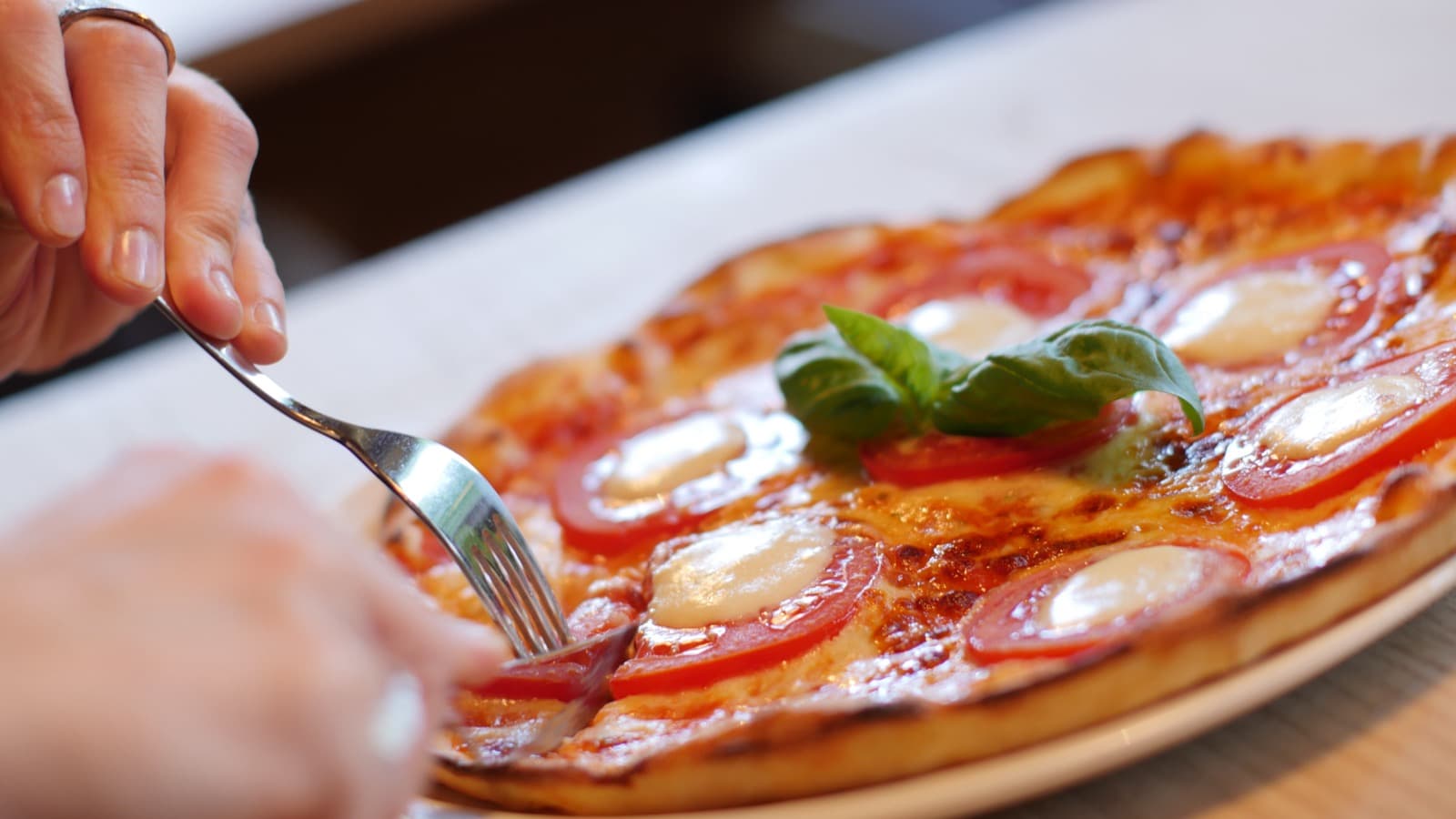 Pizza Margherita Grande - Produto disponível para compra